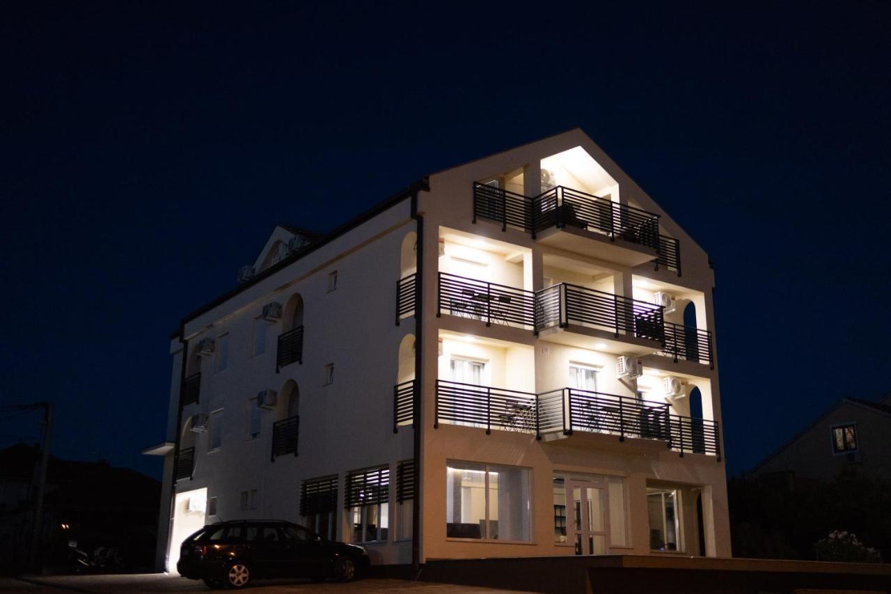 זאדאר D8 B&B מראה חיצוני תמונה